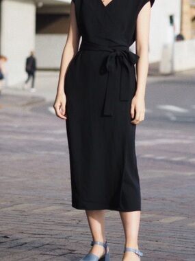 Everlane Black Wrap-Style Midi Dress with Waist Tie Sz 10, nwot